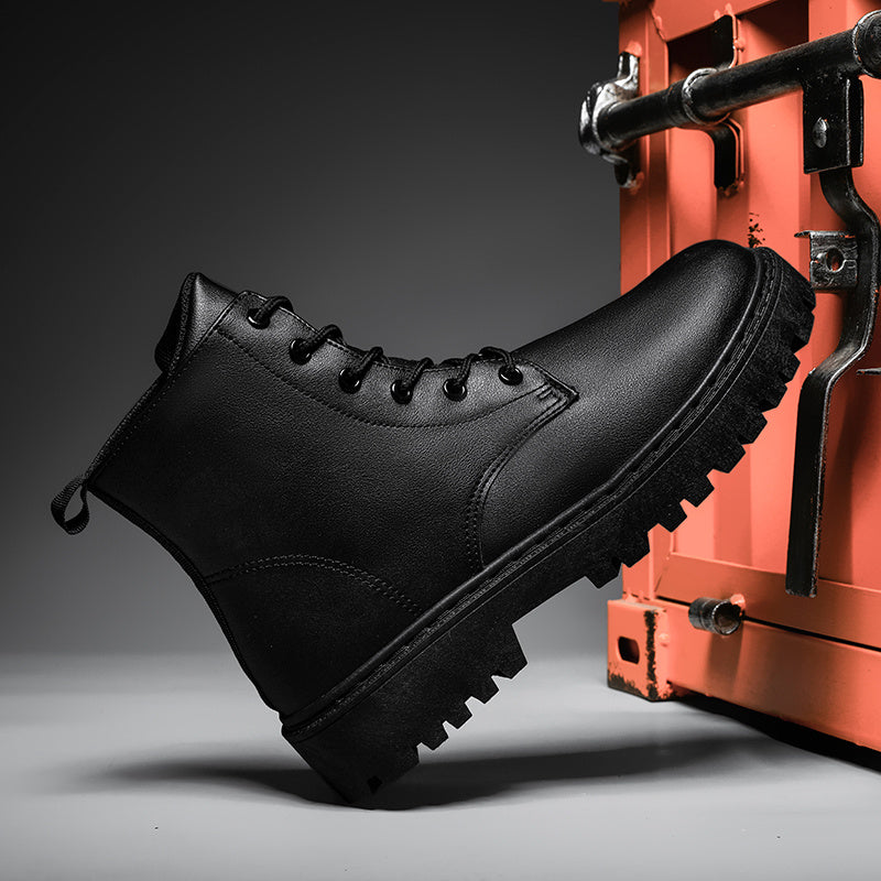 Men'S Classic Black Dress Shoes .