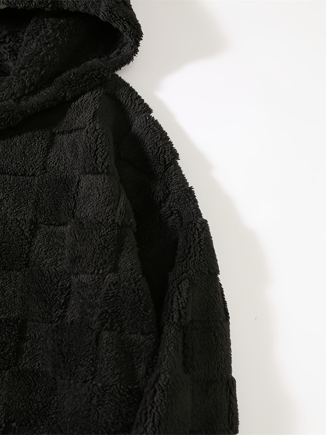 Men's Fleece-Lined Pullover Hoodie.